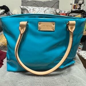 Kate Spade EUC Turquoise Patent Tote with Tan Handles